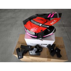 Casco infantil incluye esponjas para adaptarlo en tallas Negro/FUXIA