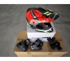 Casco infantil incluye esponjas para adaptarlo en tallas negro/verde/rojo