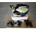 Casco infantil incluye esponjas para adaptarlo en tallas negro/verde/rojo
